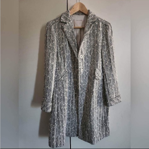 Marc Jacobs Jackets & Blazers - Marc Jacob’s blazer coat